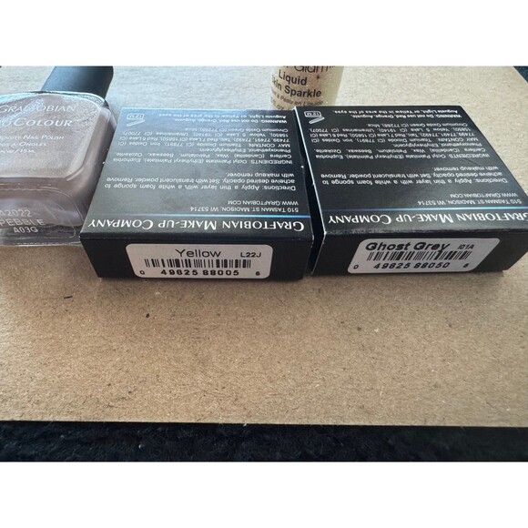 Graftobian makeup bundle - Picture 2 of 4